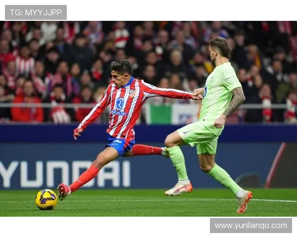 巴萨持续提升状态,西甲之巅再现红蓝荣耀引关注