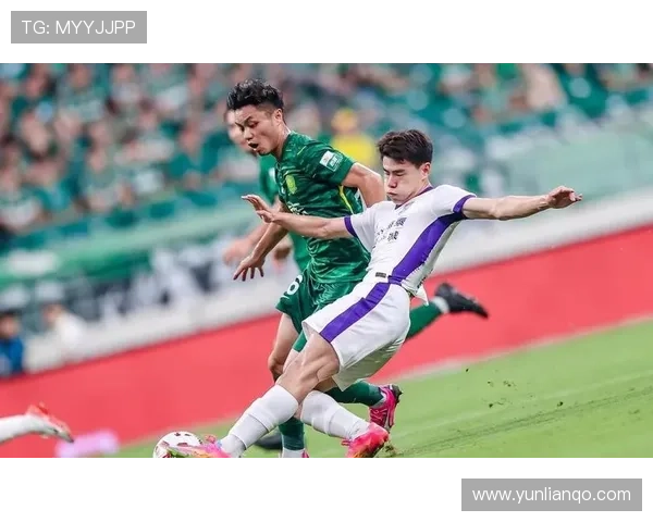 北京国安防守体系波动显现:当前阶段稳定输出面临挑战,对球队整体表现造成影响