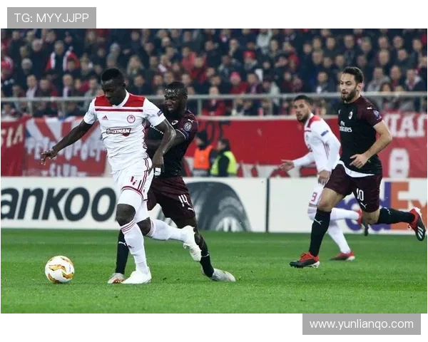 AC米兰防守问题显现,整体站位与回防速度孰为主要症结? AC米兰防守问题显现,整体站位与回防速度孰为主要症结?